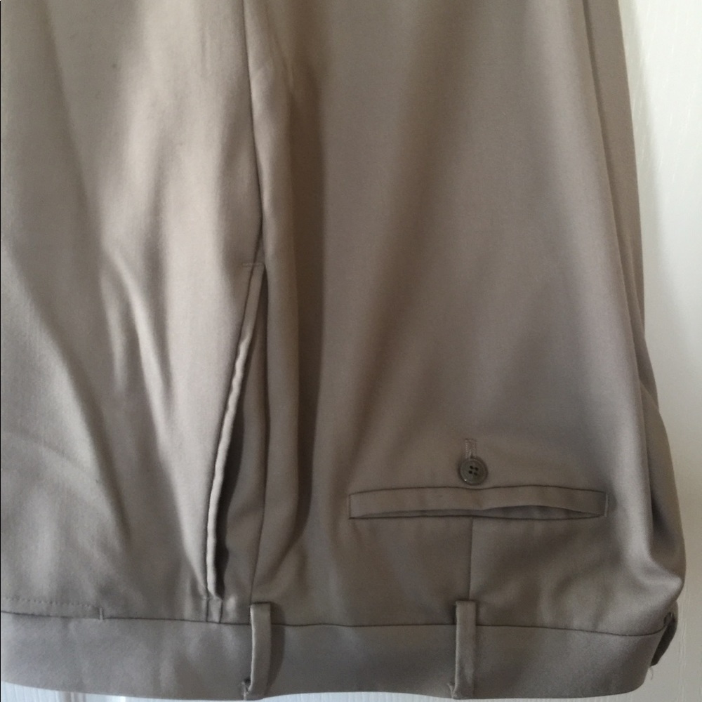 Louis Raphael Tan Drew Pants new w/o tags